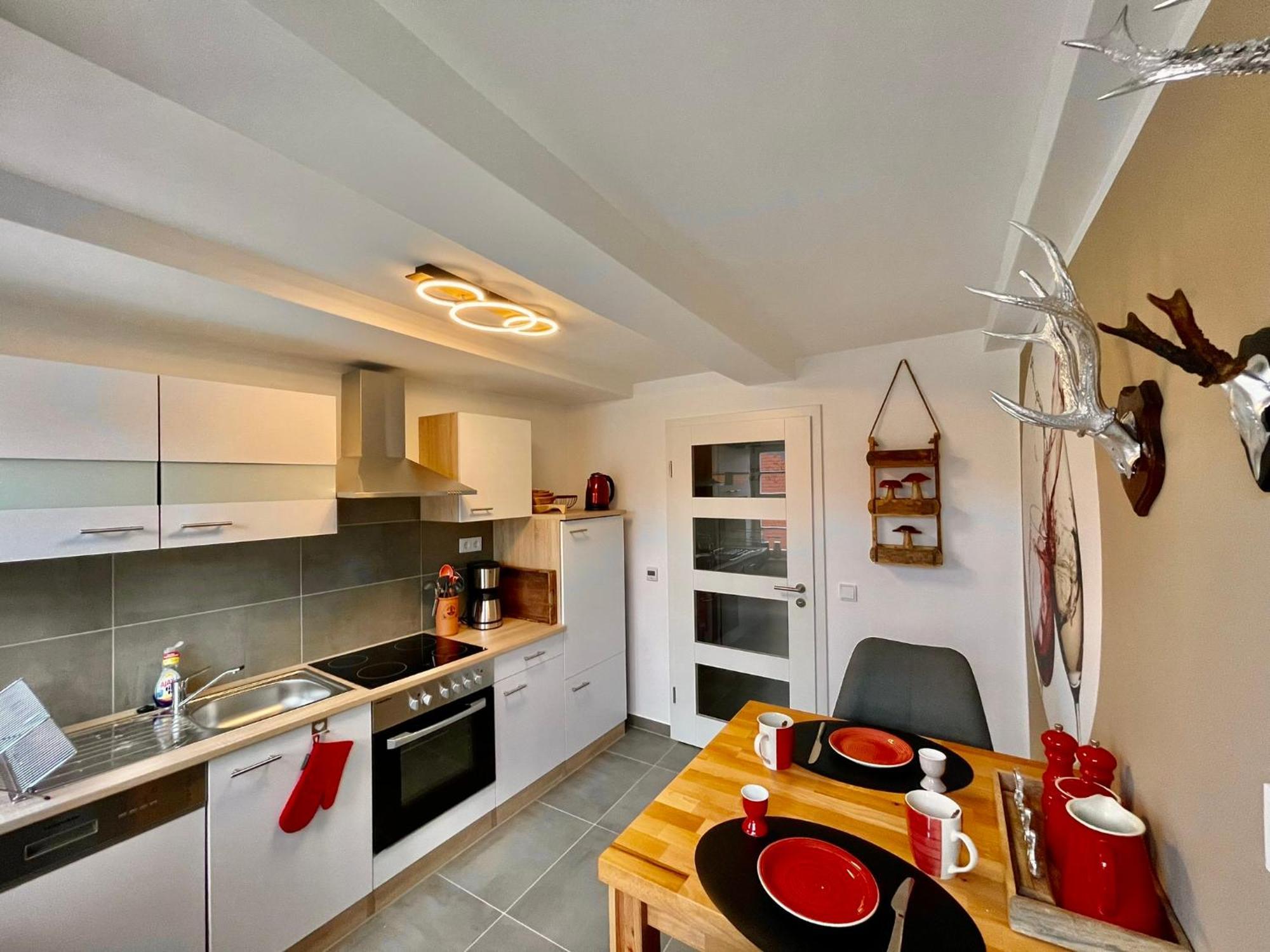 Homelikestay: Ferienwohnungen - Wernigerode - Wlan - Bestlage - Liebevolle Einrichtung Exterior foto